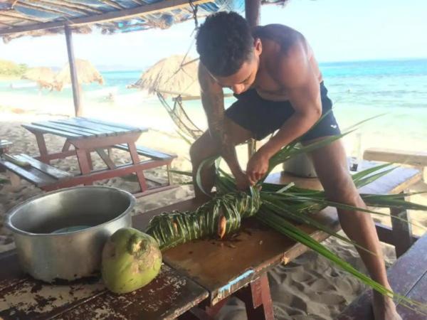Mana Lagoon Backpackers Villa Esterno foto