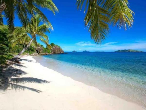 Mana Lagoon Backpackers Villa Esterno foto